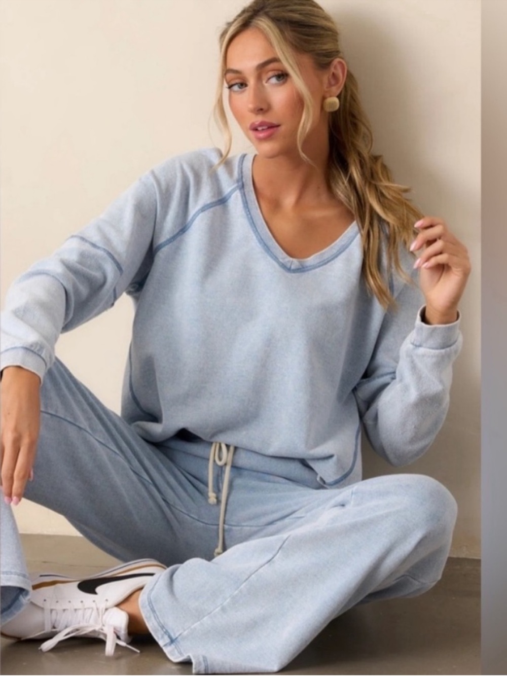 NWT Z Supply Easy V Knit Denim Sweatshirt in Washed Indigo